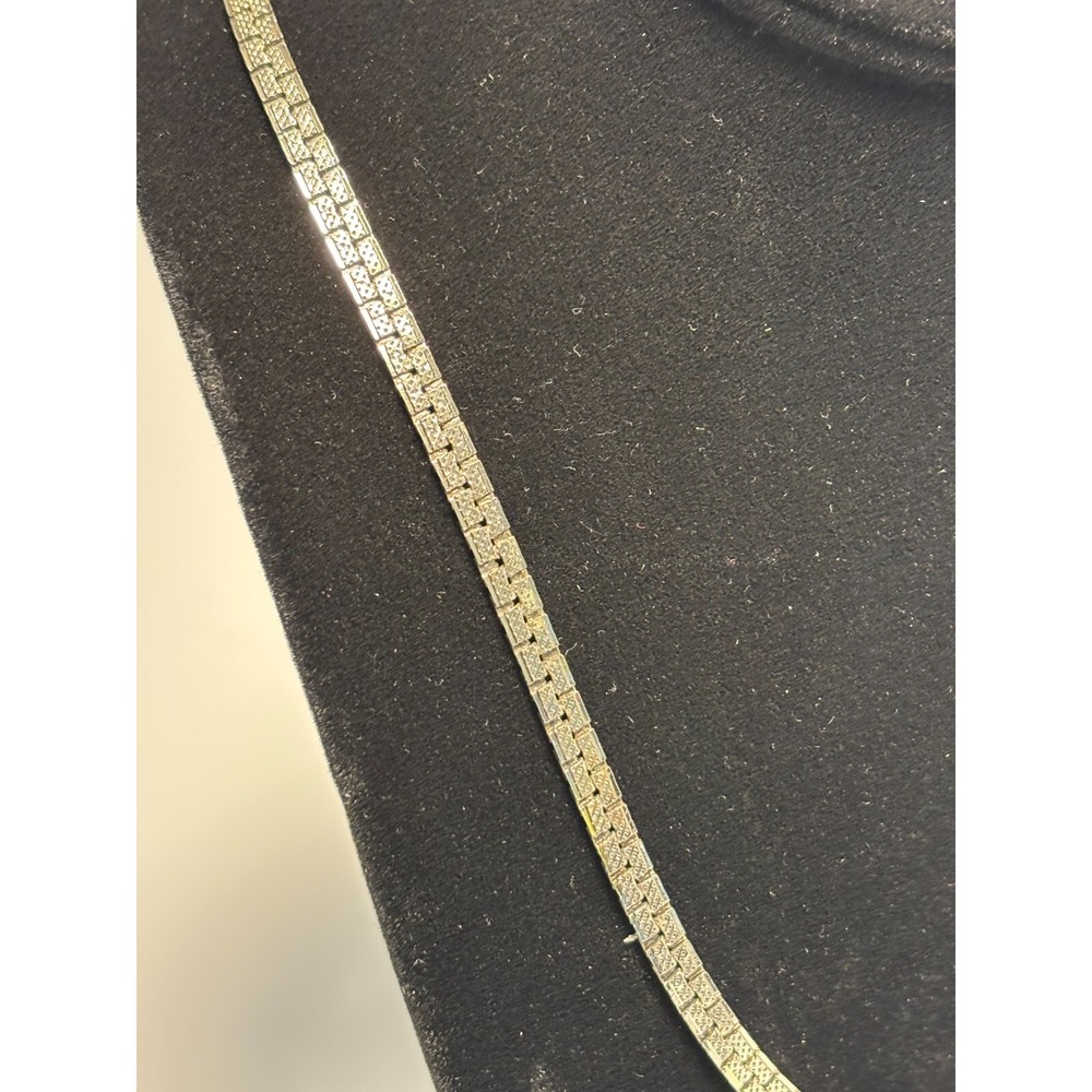 Necklace Offset Rectangle Chain Pattern Unique Re… - image 3